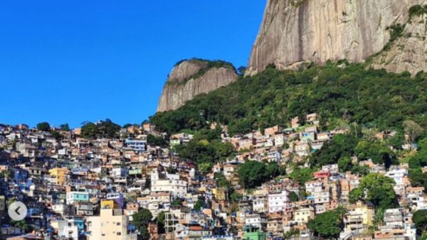 Experience Rocinha with a Local