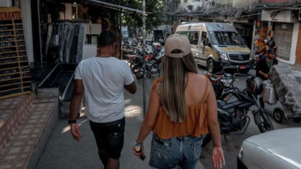 Experience Rocinha with a Local