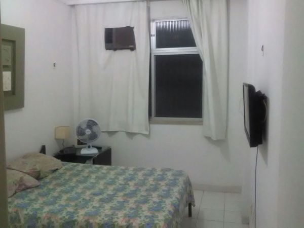 Apt 2 qts, Barra