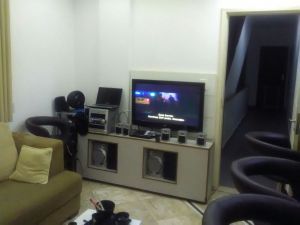Apt 2 qts, Barra