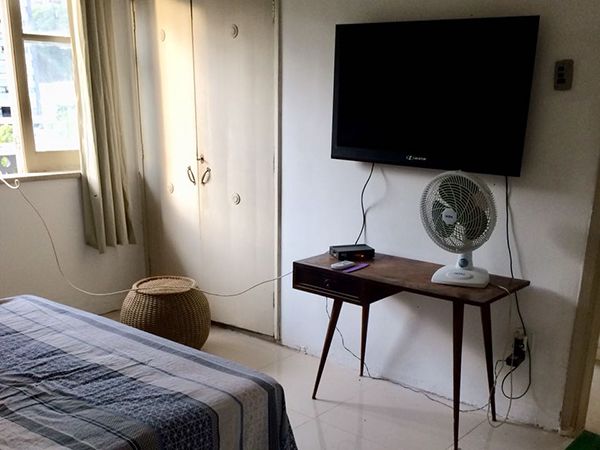 Apt 3 qts, Barra