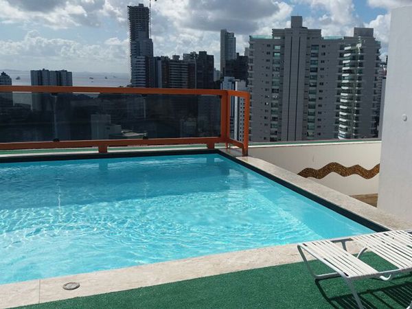 Apt 1 qt, Barra