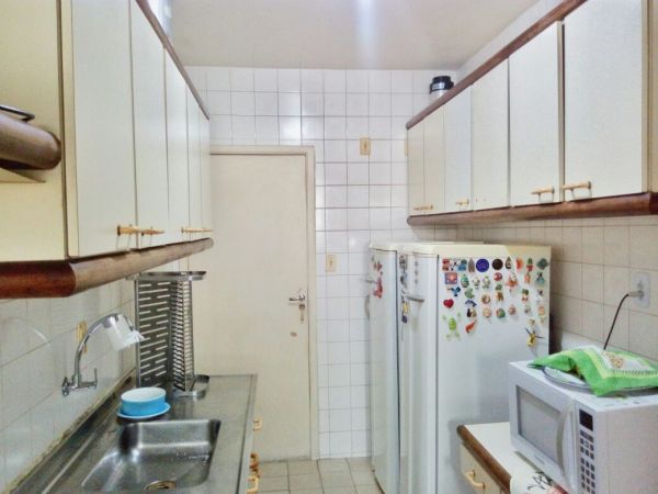Apt 3 qts, Ondina