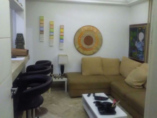 Apt 2 qts, Barra